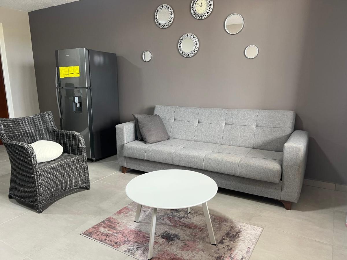 Cataleya Apartments Near Airport يلمستاد المظهر الخارجي الصورة